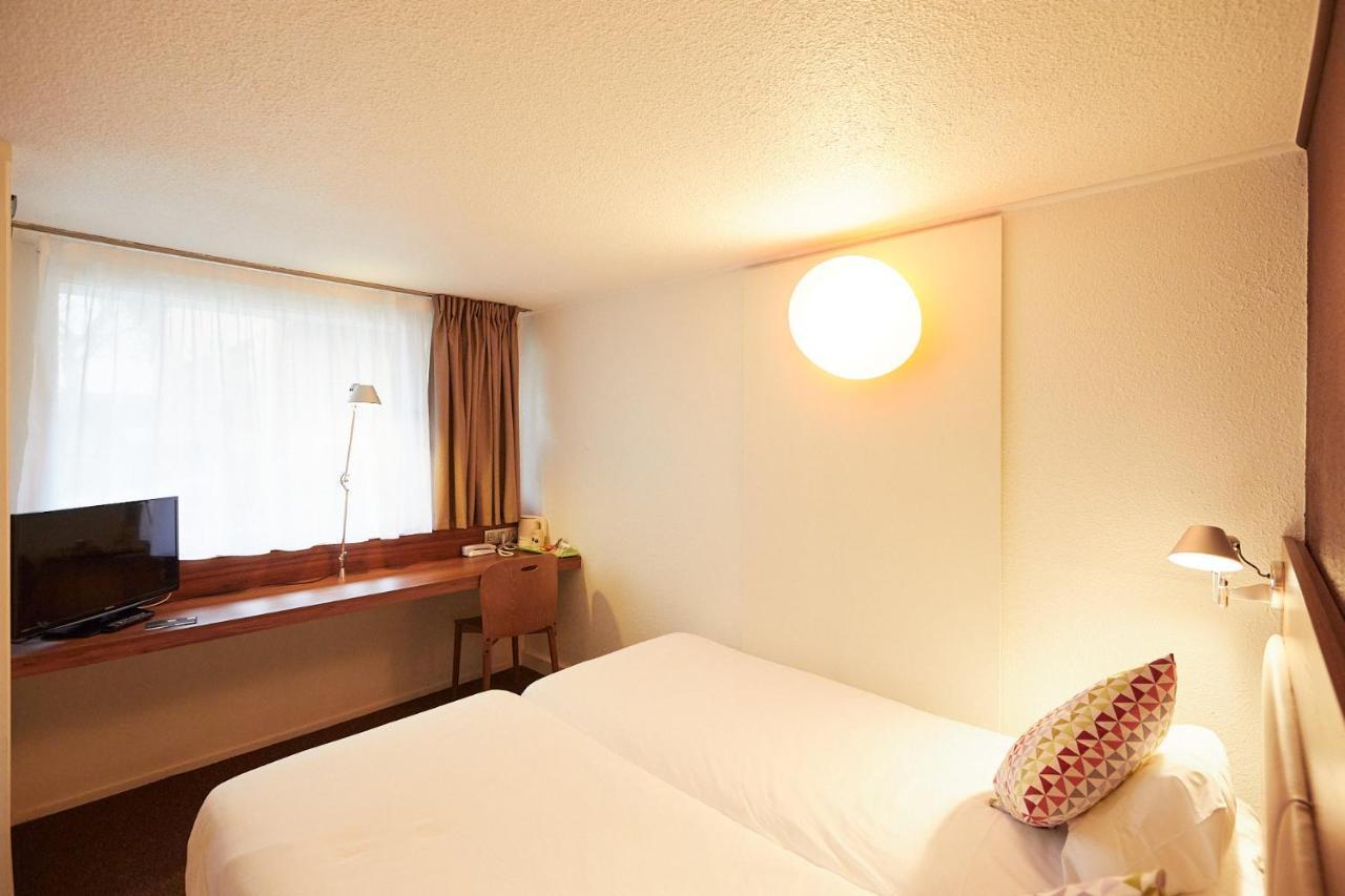 Campanile Pau Est-Bizanos Hotel Eksteriør billede