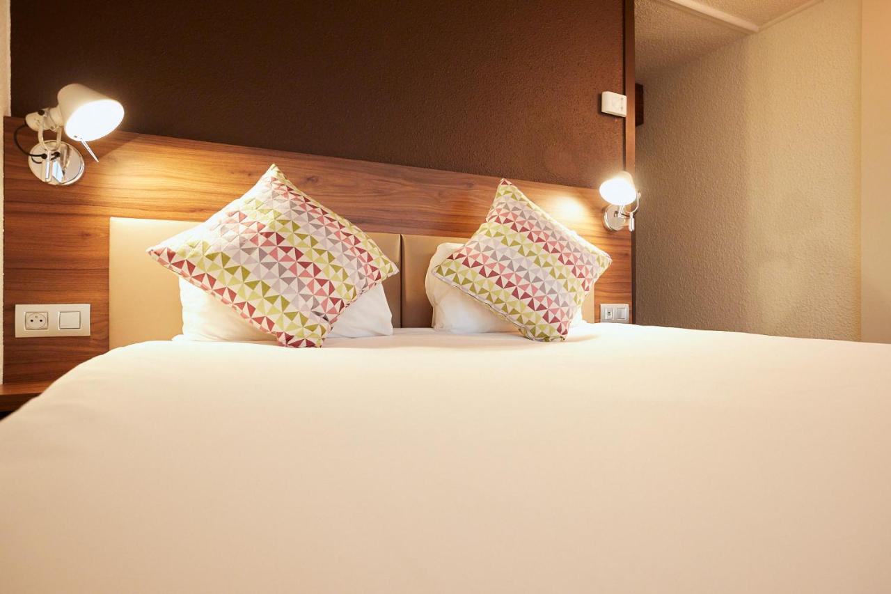 Campanile Pau Est-Bizanos Hotel Eksteriør billede