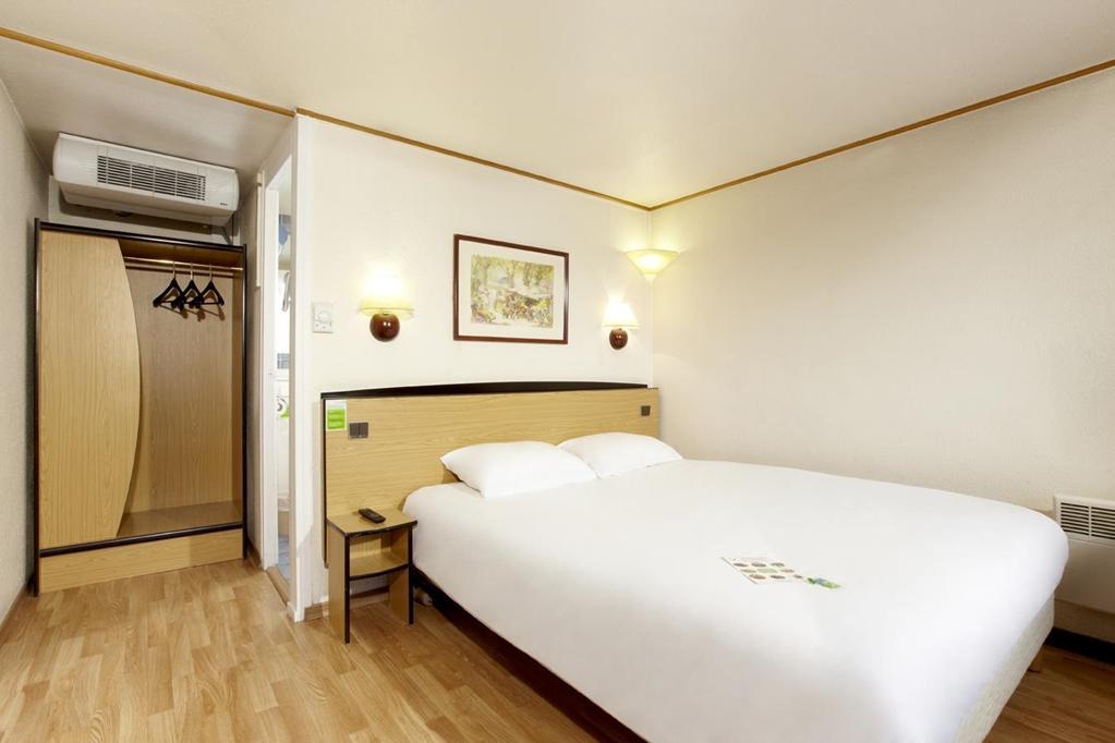 Campanile Pau Est-Bizanos Hotel Eksteriør billede