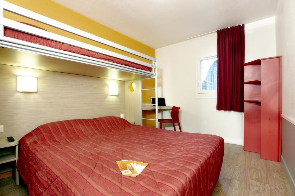 Campanile Pau Est-Bizanos Hotel Eksteriør billede